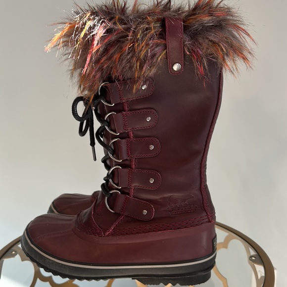 SOREL Joan of Arctic Boots Leather 8.5 Winter Excellent condition - Picture 6 of 16